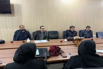 جلسه هیئت تحریریه مجله پسته