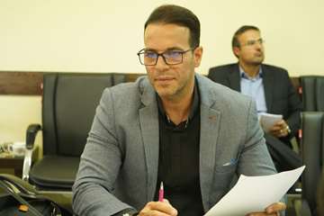 جلسه بررسی عملکرد مراکز تحقیقاتی